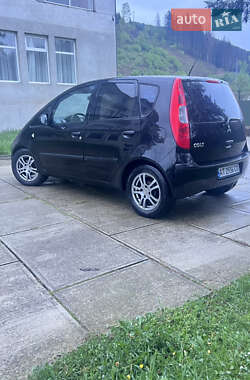 Хетчбек Mitsubishi Colt 2006 в 