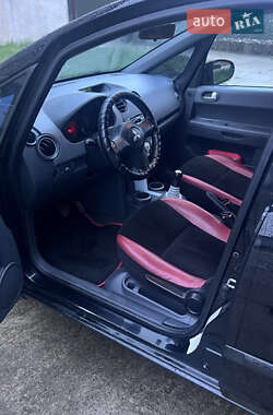 Хетчбек Mitsubishi Colt 2006 в 