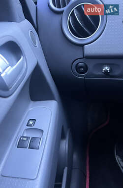 Хетчбек Mitsubishi Colt 2006 в 