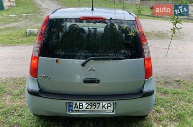 Хэтчбек Mitsubishi Colt 2005 в 