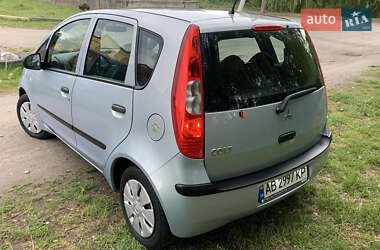 Хэтчбек Mitsubishi Colt 2005 в 