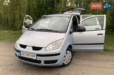 Хэтчбек Mitsubishi Colt 2005 в 
