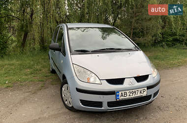 Хэтчбек Mitsubishi Colt 2005 в 