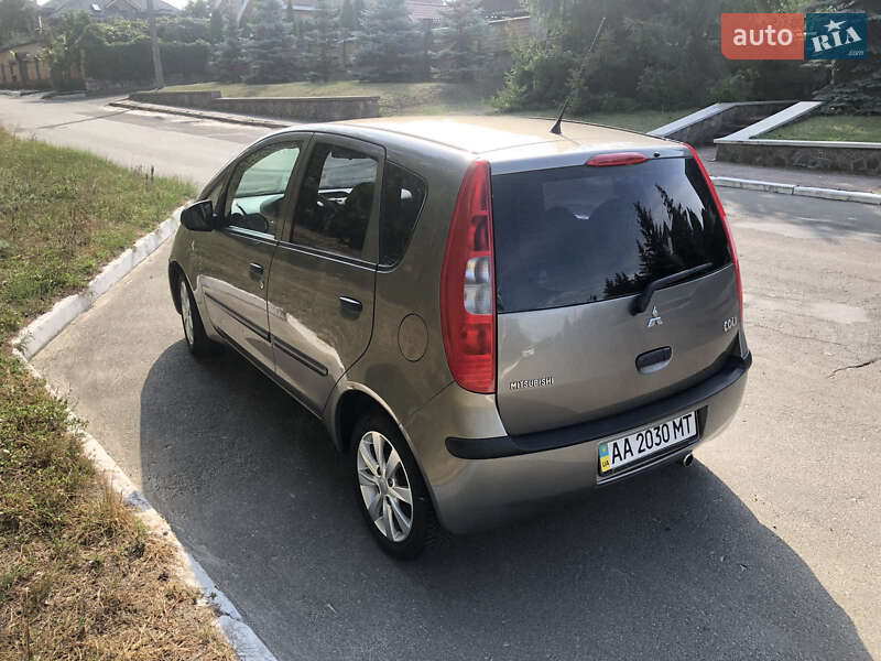 Хетчбек Mitsubishi Colt 2007 в Києві