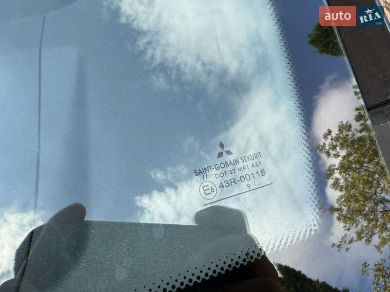 Хэтчбек Mitsubishi Colt 2010 в Черновцах