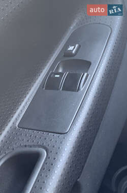Хэтчбек Mitsubishi Colt 2008 в 