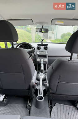 Хэтчбек Mitsubishi Colt 2006 в 