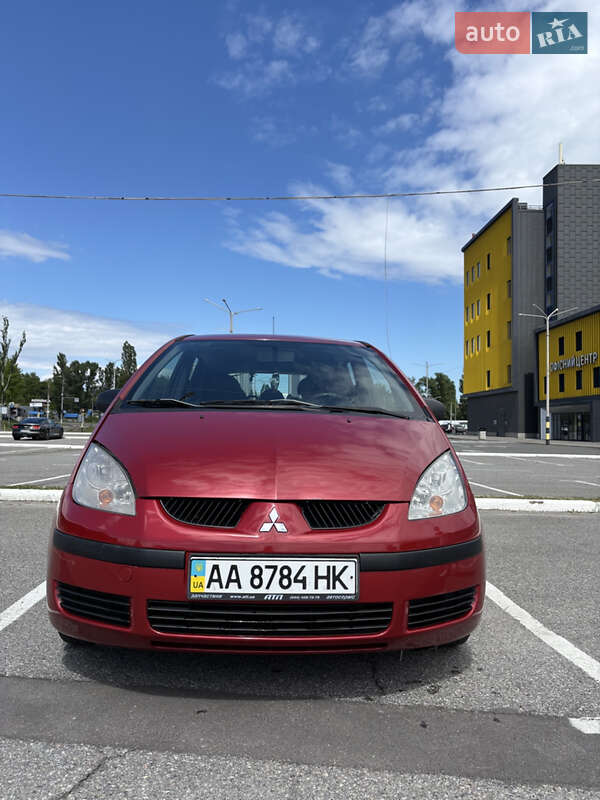 Хэтчбек Mitsubishi Colt 2008 в Киеве