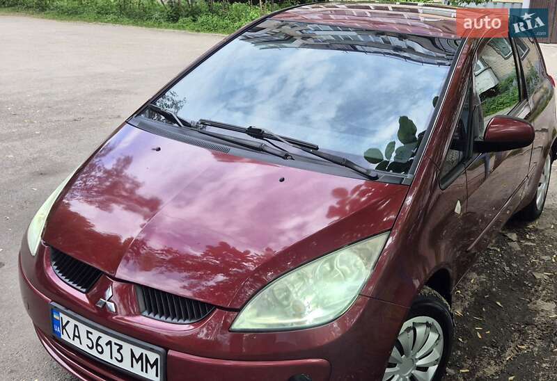 Хэтчбек Mitsubishi Colt 2007 в 
