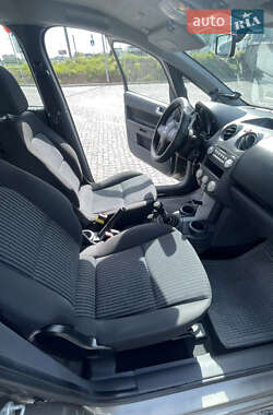 Хэтчбек Mitsubishi Colt 2008 в 
