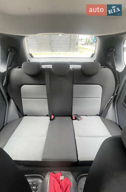 Хэтчбек Mitsubishi Colt 2010 в 