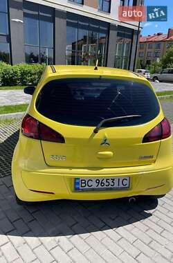 Хэтчбек Mitsubishi Colt 2008 в 