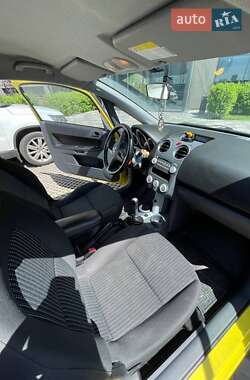 Хэтчбек Mitsubishi Colt 2008 в 