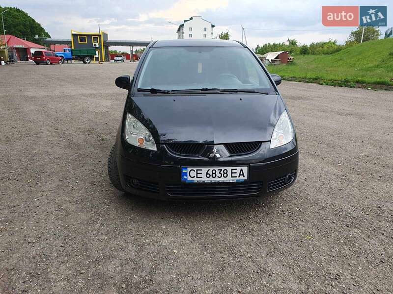 Хэтчбек Mitsubishi Colt 2008 в Черновцах