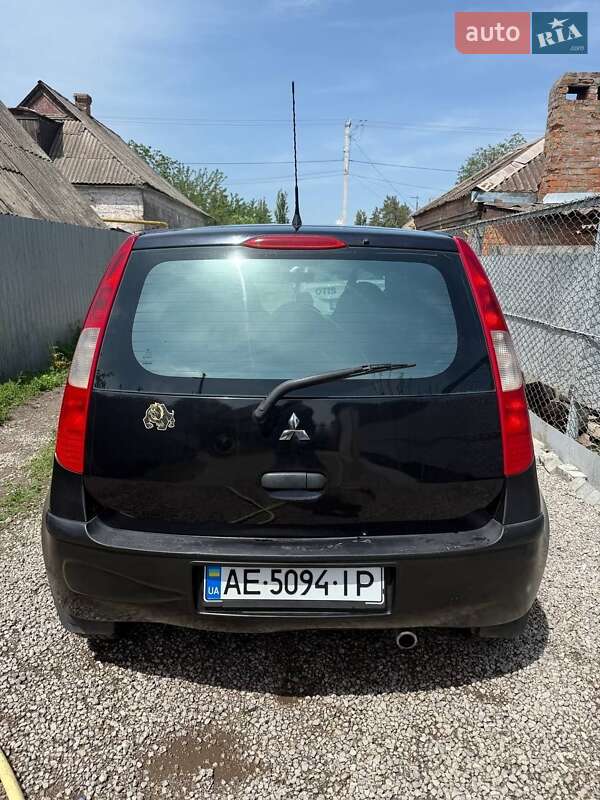 Хэтчбек Mitsubishi Colt 2008 в 