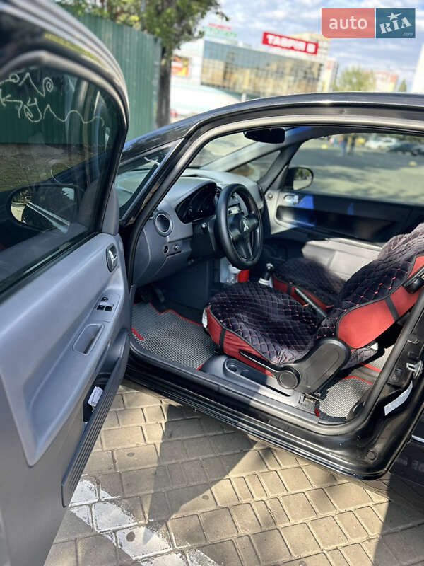 Хэтчбек Mitsubishi Colt 2007 в Одессе