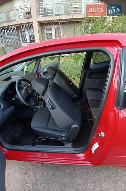 Хэтчбек Mitsubishi Colt 2008 в 