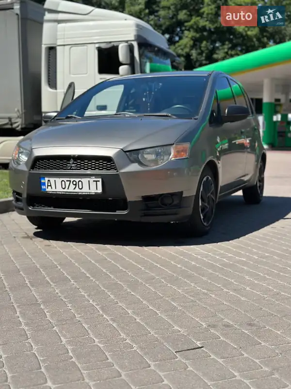 Mitsubishi Colt 2009