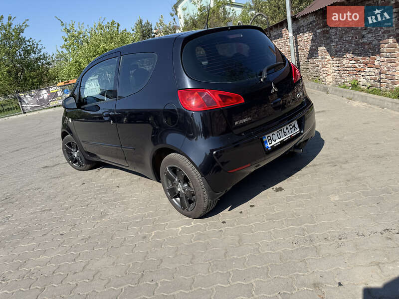 Хэтчбек Mitsubishi Colt 2008 в Львове