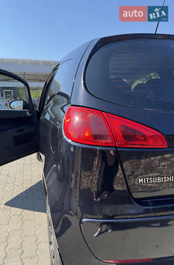 Хэтчбек Mitsubishi Colt 2008 в 