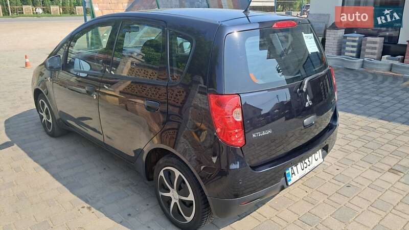 Хэтчбек Mitsubishi Colt 2012 в Ивано-Франковске фото 6 Хэтчбек Mitsubishi Colt 2012 в Ивано-Франковске