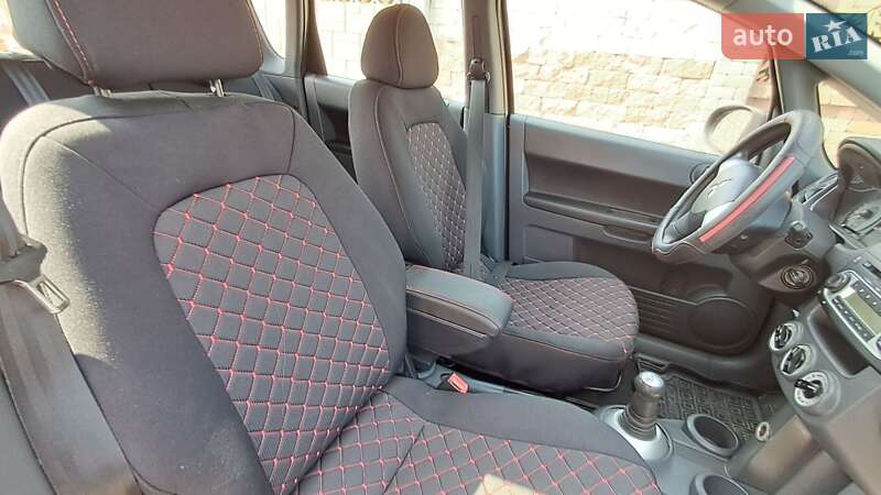 Хэтчбек Mitsubishi Colt 2012 в Ивано-Франковске фото 17 Хэтчбек Mitsubishi Colt 2012 в Ивано-Франковске