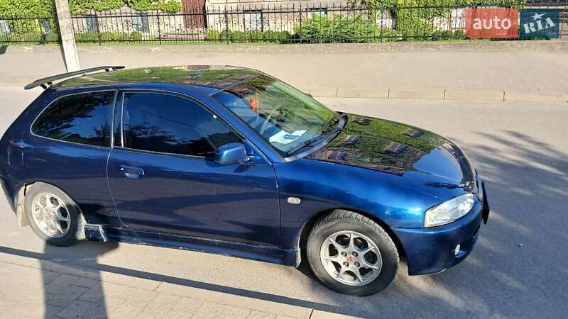 Хэтчбек Mitsubishi Colt 2002 в Бродах