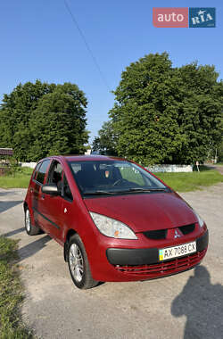 Хэтчбек Mitsubishi Colt 2007 в 