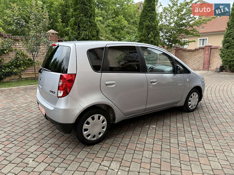 Хэтчбек Mitsubishi Colt 2013 в Черновцах