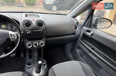 Хэтчбек Mitsubishi Colt 2013 в 