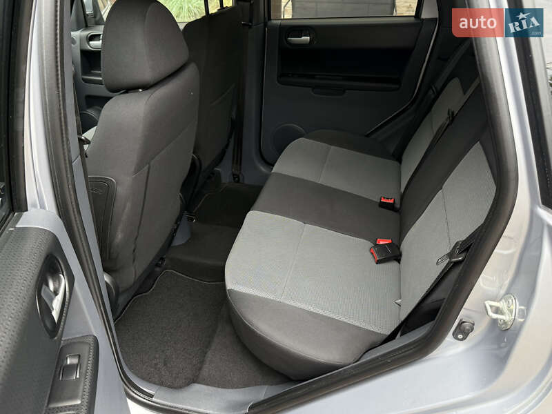 Хэтчбек Mitsubishi Colt 2013 в Черновцах