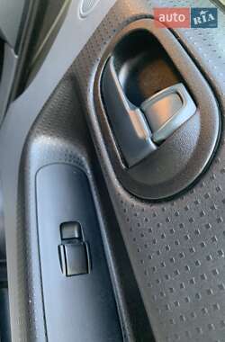 Хэтчбек Mitsubishi Colt 2008 в 