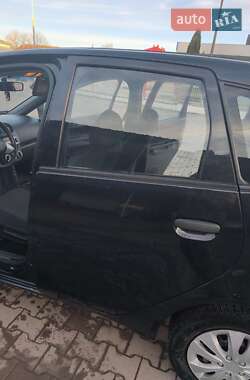 Хэтчбек Mitsubishi Colt 2009 в 