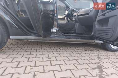 Хэтчбек Mitsubishi Colt 2009 в 