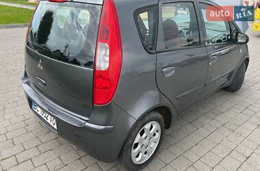 Хэтчбек Mitsubishi Colt 2006 в 