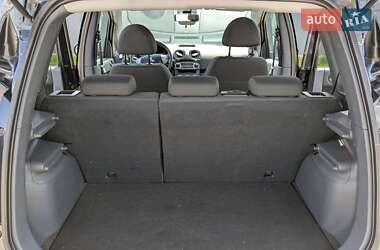 Хэтчбек Mitsubishi Colt 2010 в 