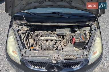 Хэтчбек Mitsubishi Colt 2008 в 