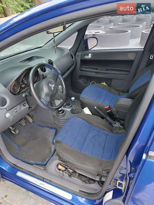 Хэтчбек Mitsubishi Colt 2006 в Виннице