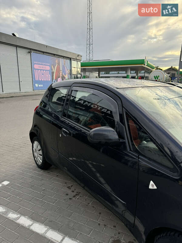 Хэтчбек Mitsubishi Colt 2008 в Киеве