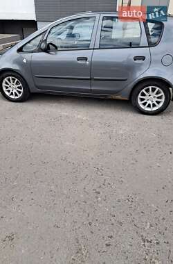 Хэтчбек Mitsubishi Colt 2007 в 