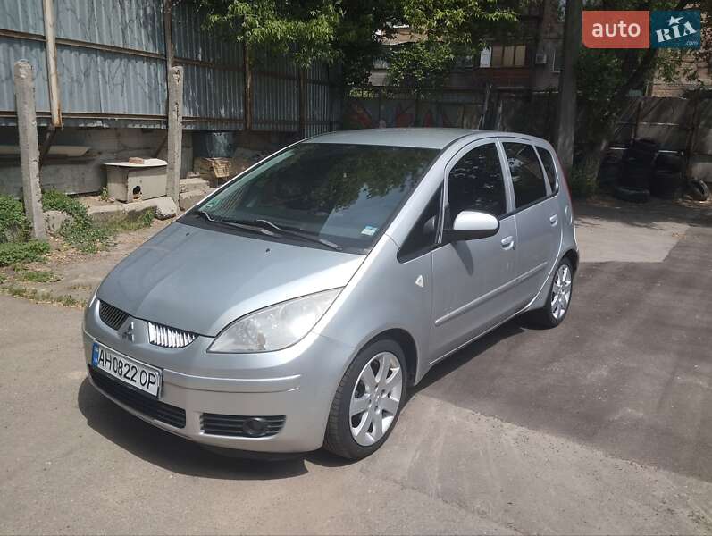 Хэтчбек Mitsubishi Colt 2006 в Киеве фото 28 Хэтчбек Mitsubishi Colt 2006 в Киеве