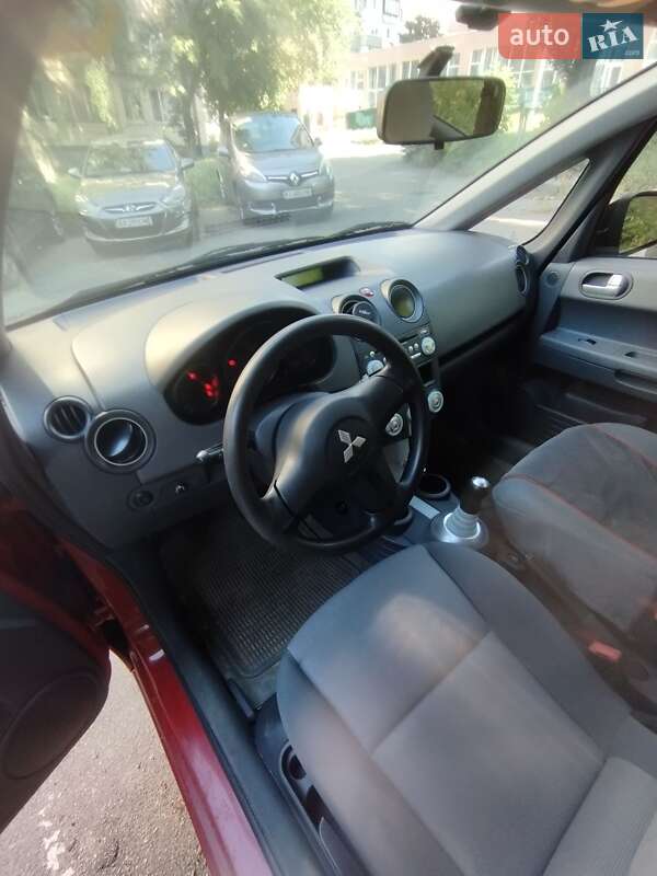 Хэтчбек Mitsubishi Colt 2007 в Киеве