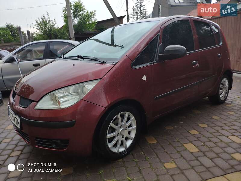 Хэтчбек Mitsubishi Colt 2006 в Львове