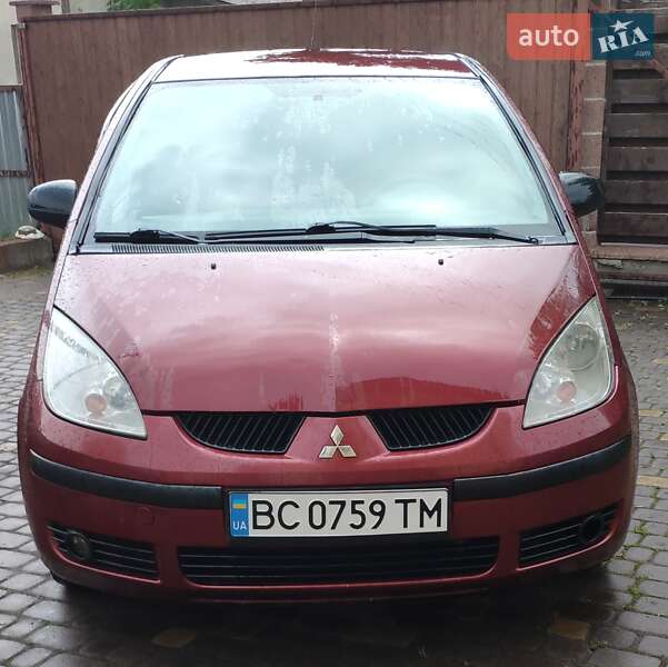 Хэтчбек Mitsubishi Colt 2006 в Львове
