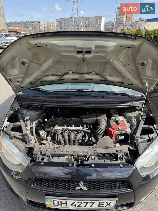 Хэтчбек Mitsubishi Colt 2008 в Одессе