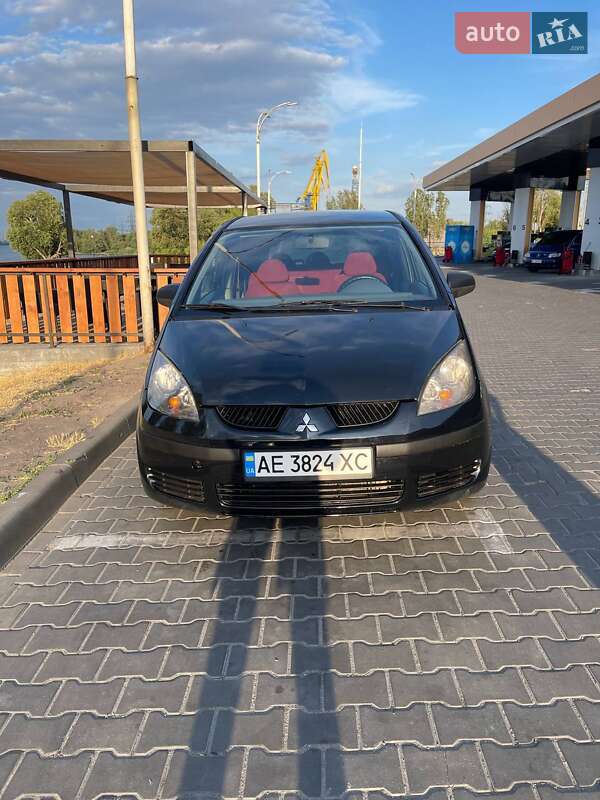 Mitsubishi Colt 2006
