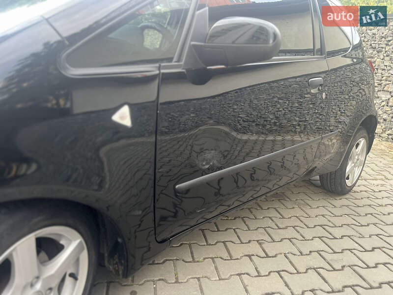 Хетчбек Mitsubishi Colt 2005 в Івано-Франківську
