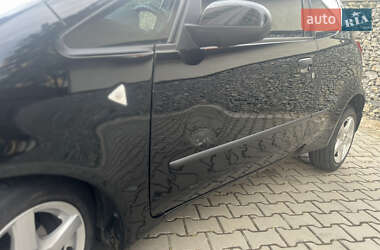 Хэтчбек Mitsubishi Colt 2005 в 
