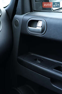 Хетчбек Mitsubishi Colt 2007 в 