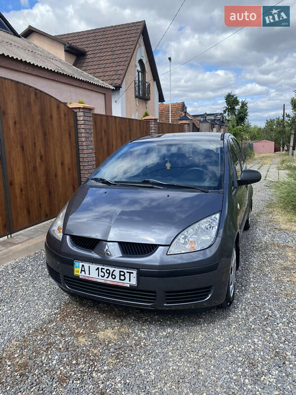 Mitsubishi Colt 2008